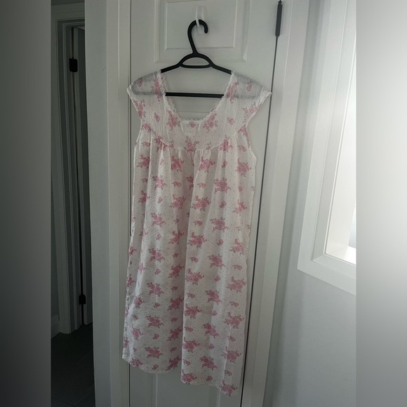 Vintage  Sears Traditions Women’s Floral Nightgown Size Small Lace feminine - Picture 2 of 9